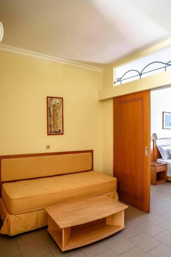 Coloma Apartments Pefkos Pefki  Luaran gambar